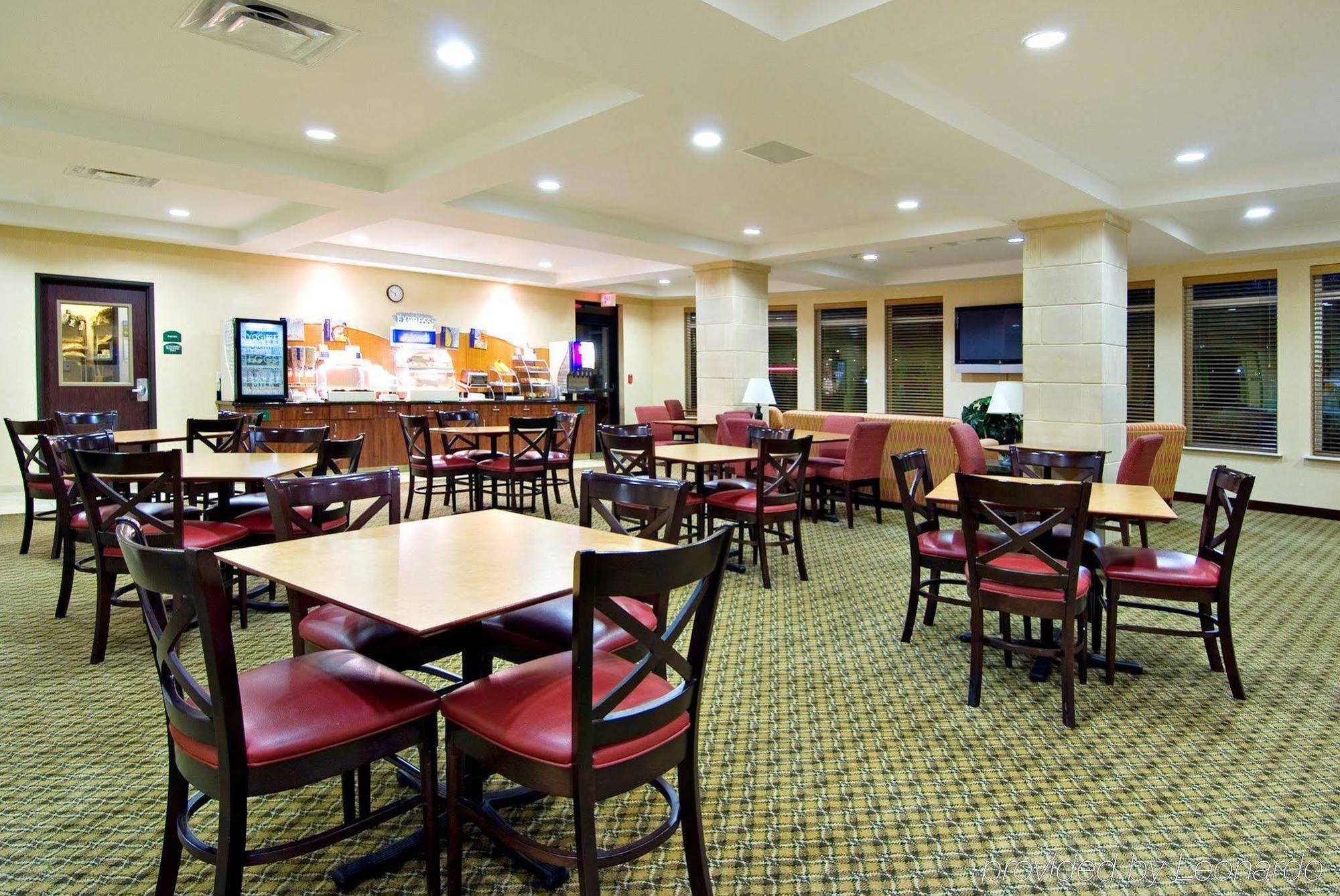 Holiday Inn Express Hotel & Suites Medford-Central Point By Ihg Luaran gambar